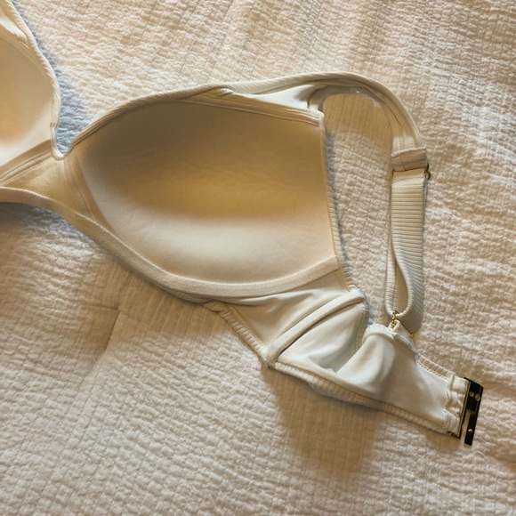 H&M White Padded Bikini Top with Gold Buckle - Picture 5 of 16
